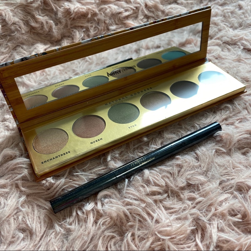 Makeup Bundle! - Picture 2 of 4